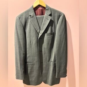 Classic Italian Gray Men's Suit